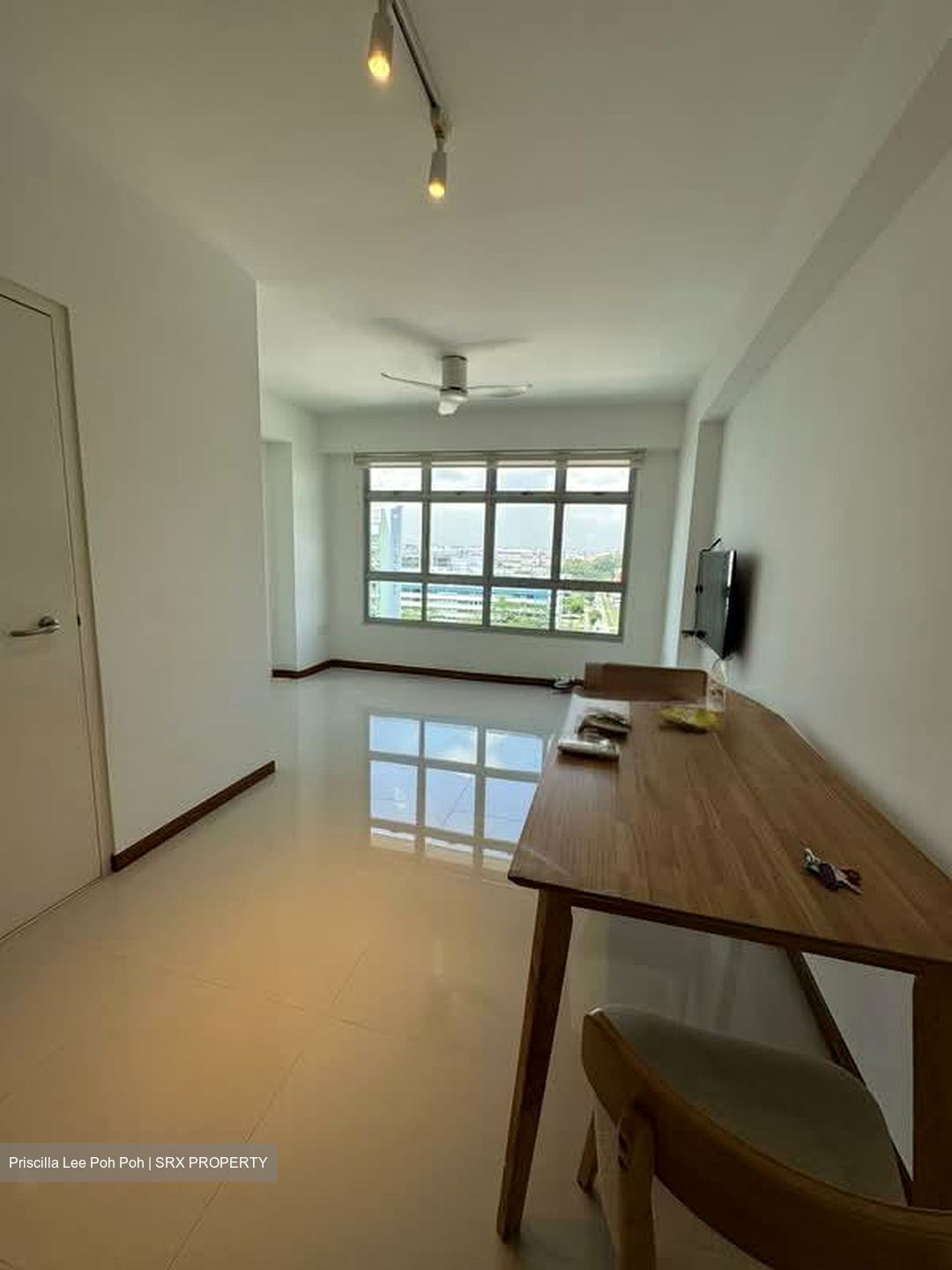 Blk 130B Eastcrown @ Canberra (Sembawang), HDB 2 Rooms #563730751